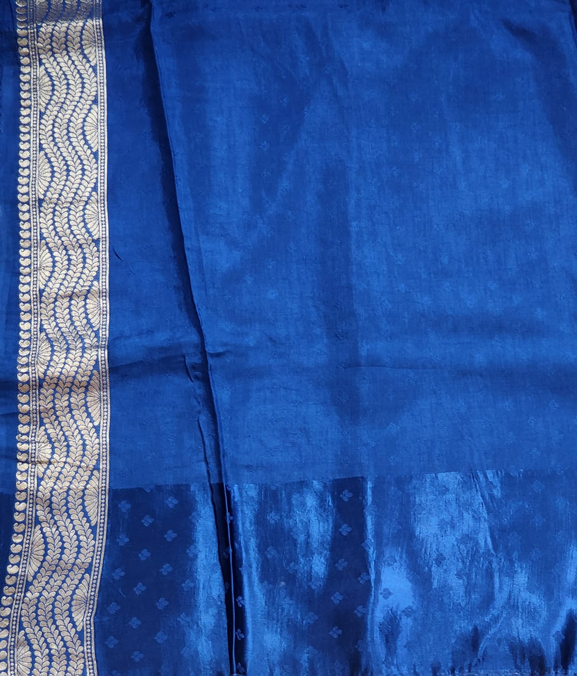 Majestic Royal Blue Banaras Silk Saree with Wave Zari Pallu