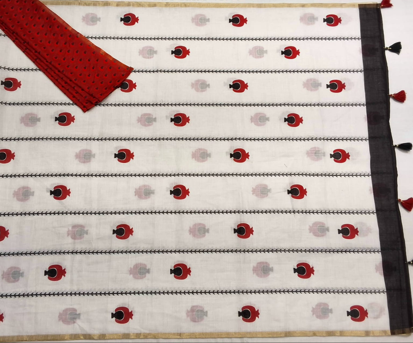 white-cotton-black-print