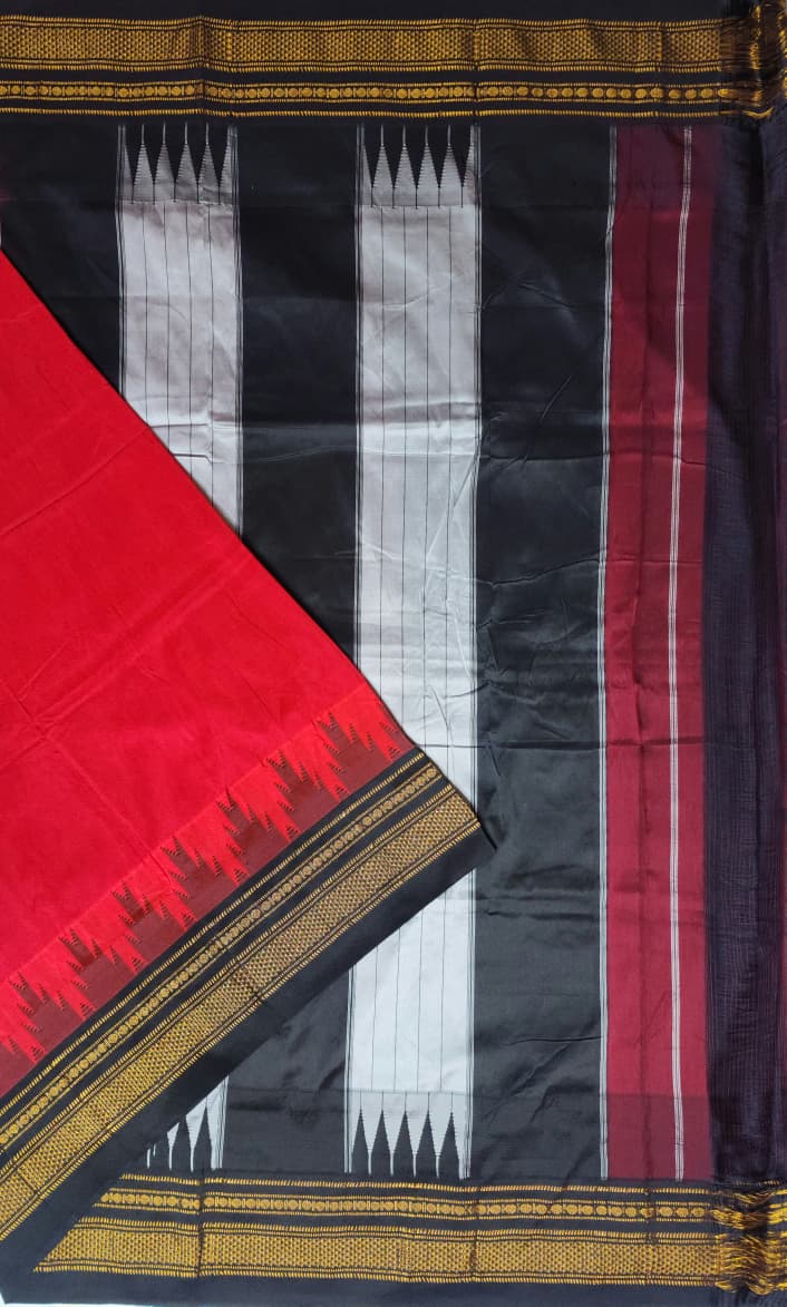 Black & Red Tana Gadawal Ilkal Cotton Saree