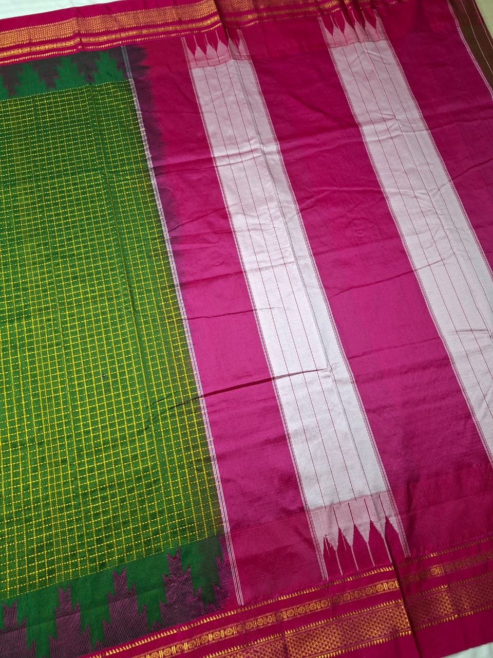 Bottle Green Gadwal Chaduranga Ilkal Cotton Saree with Contrast Zari Border & Pallu