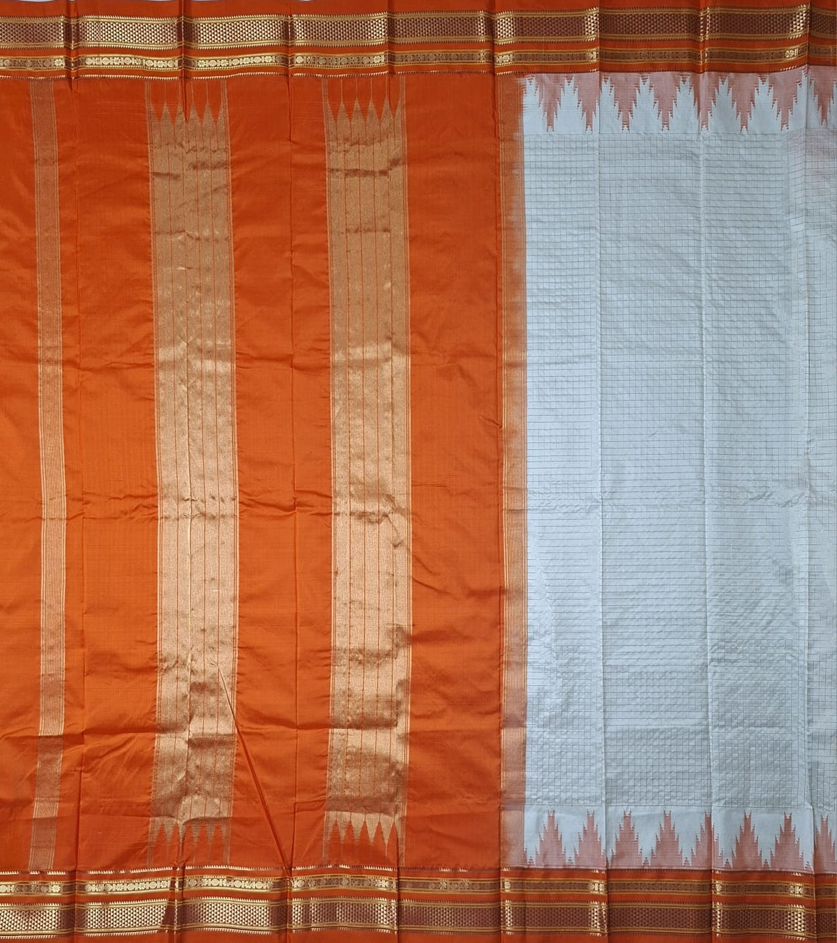 White-red Ilkal Gadwal Pure silk Saree-Malabar Edition