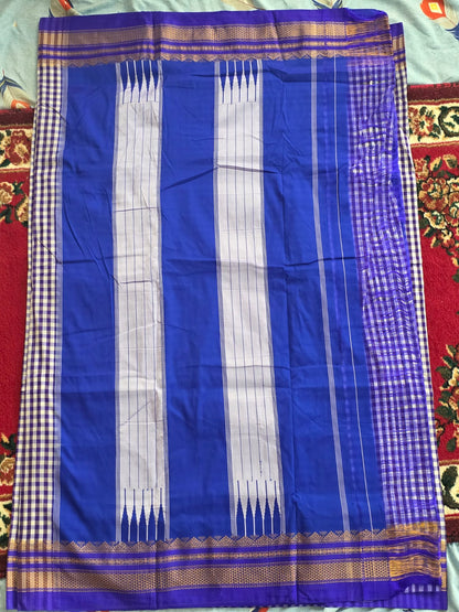 Classic navy blue & White Ilkal Mini Checks Saree
