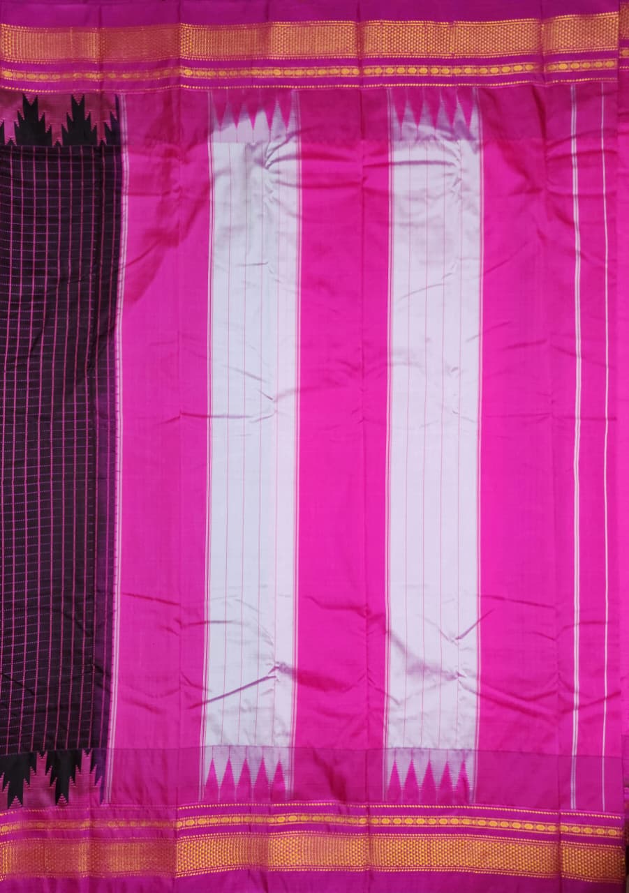 Black Thana Gadwal Chadurang Checks Ilkal Saree