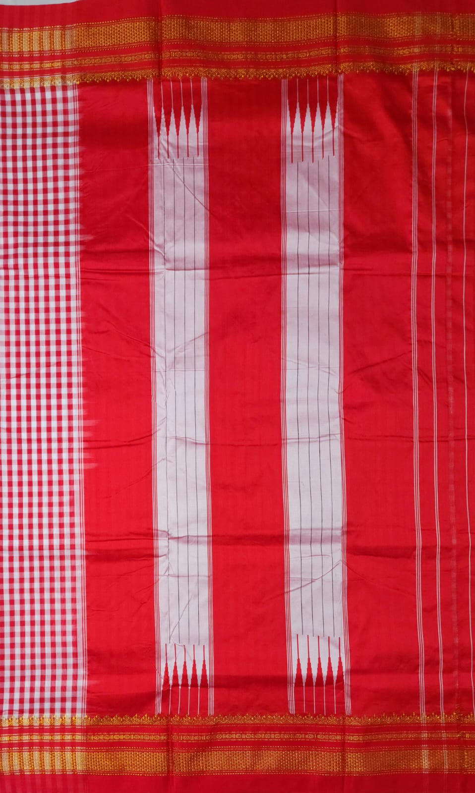 Red & White Ilkal mini Checks Saree with Zari Border