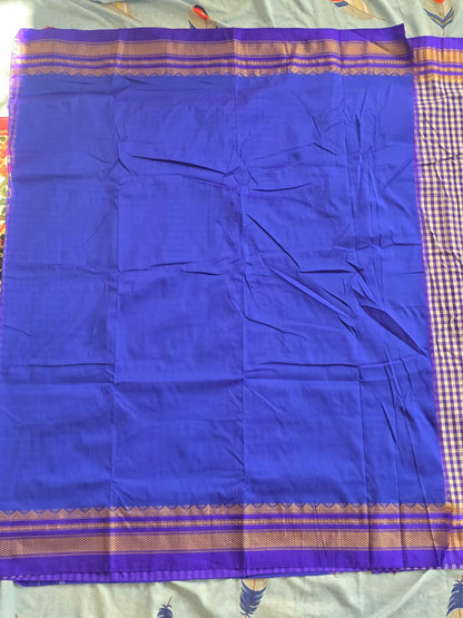 Classic navy blue & White Ilkal Mini Checks Saree