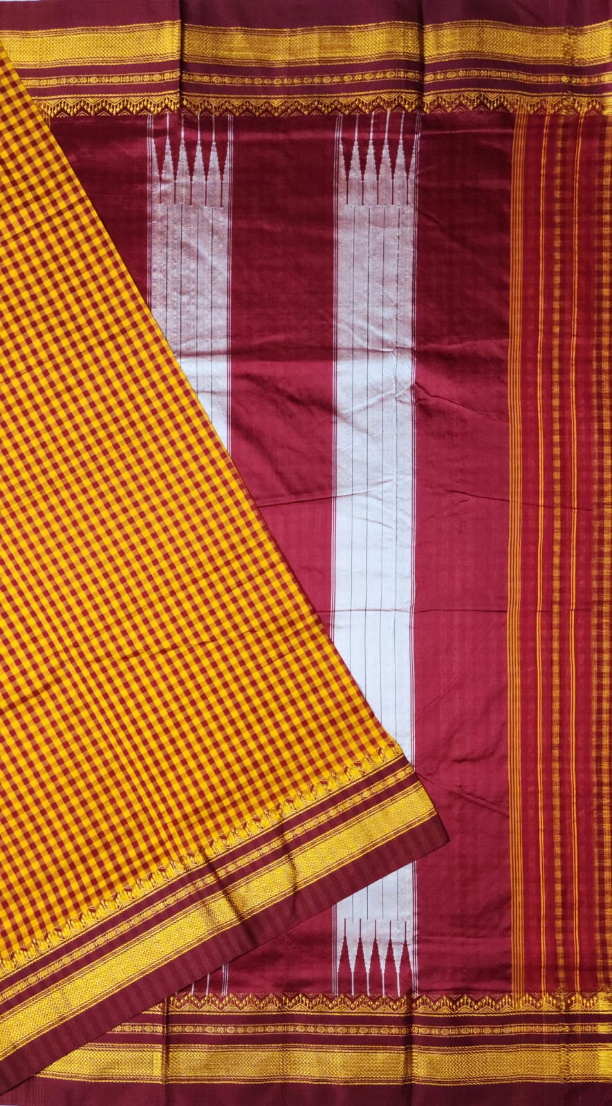 Mustard yellow and deep Maroon Ilkal mini Checks Saree with Rich Pallu