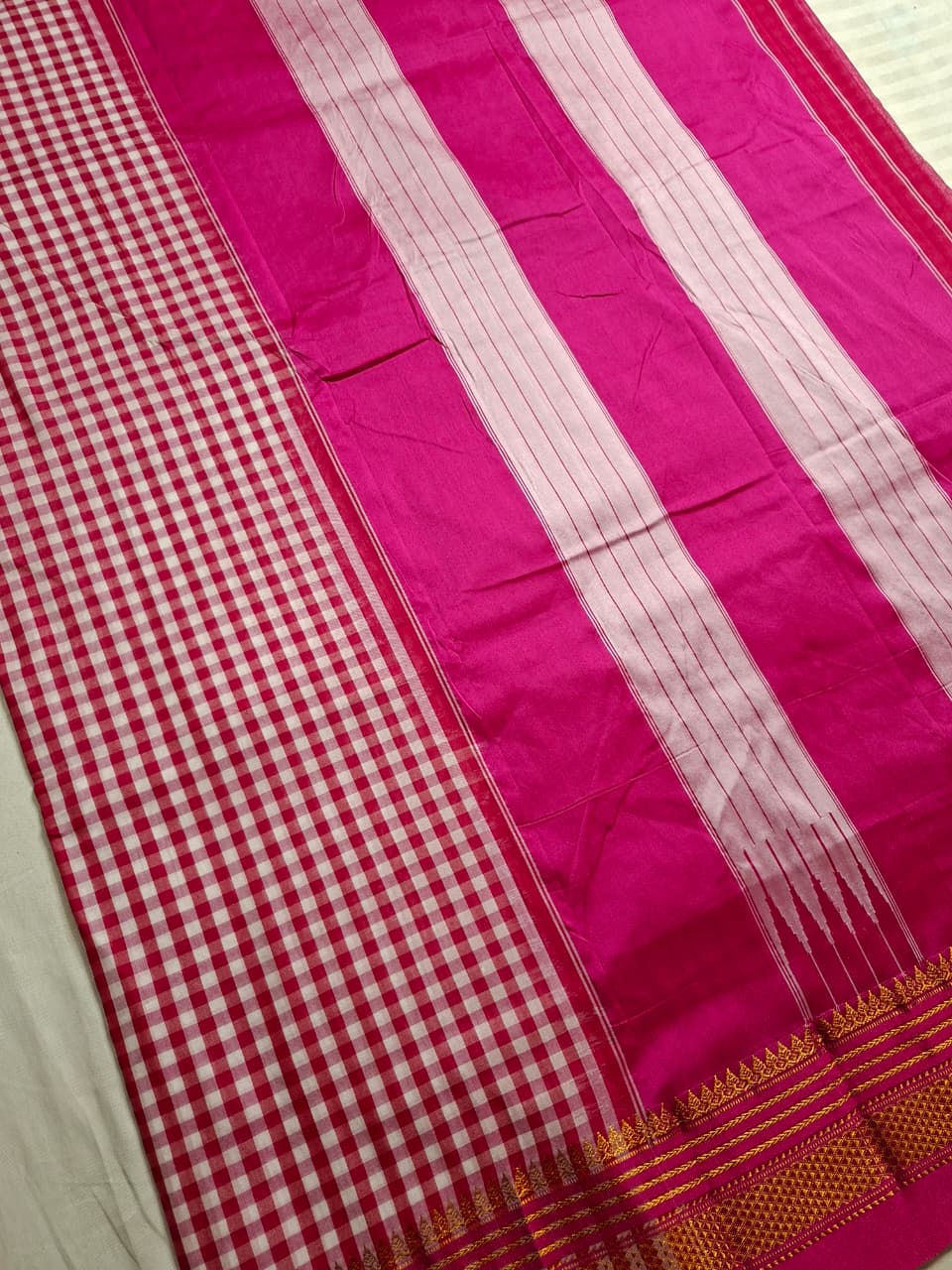 Pink & White Ilkal Mini Checks Saree
