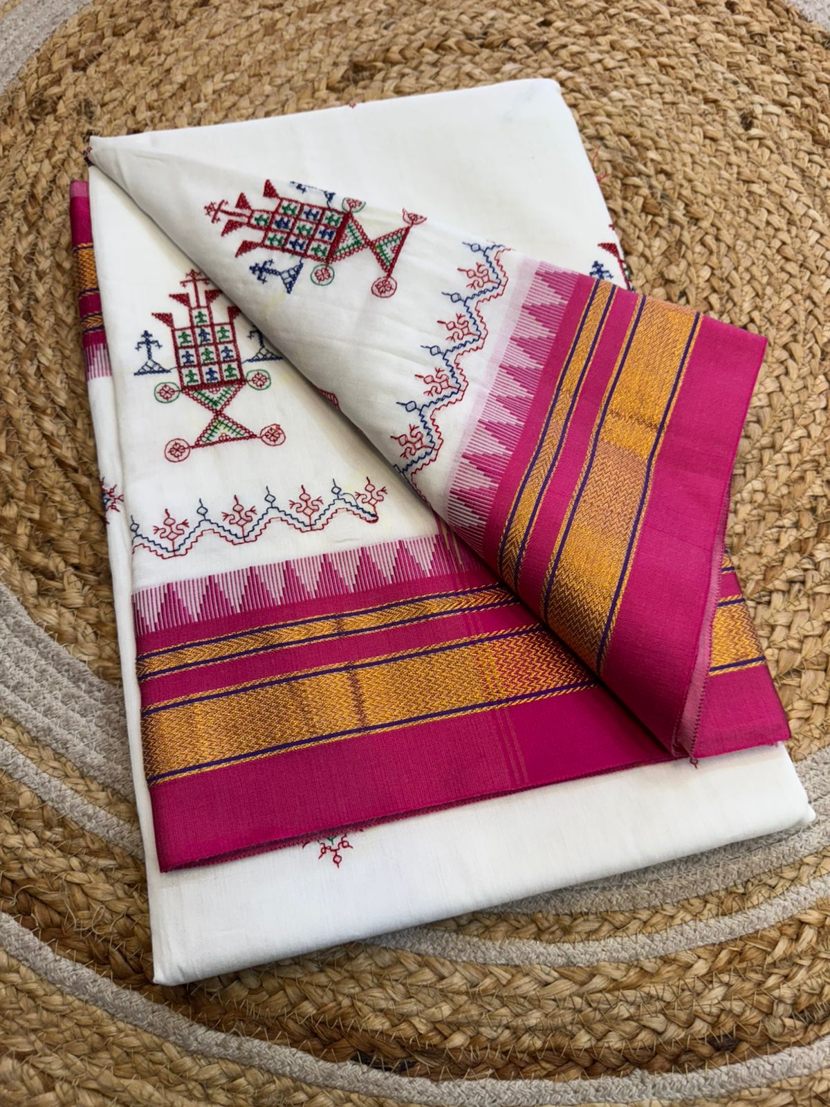 White Ilkal Kasuti Cotton Saree