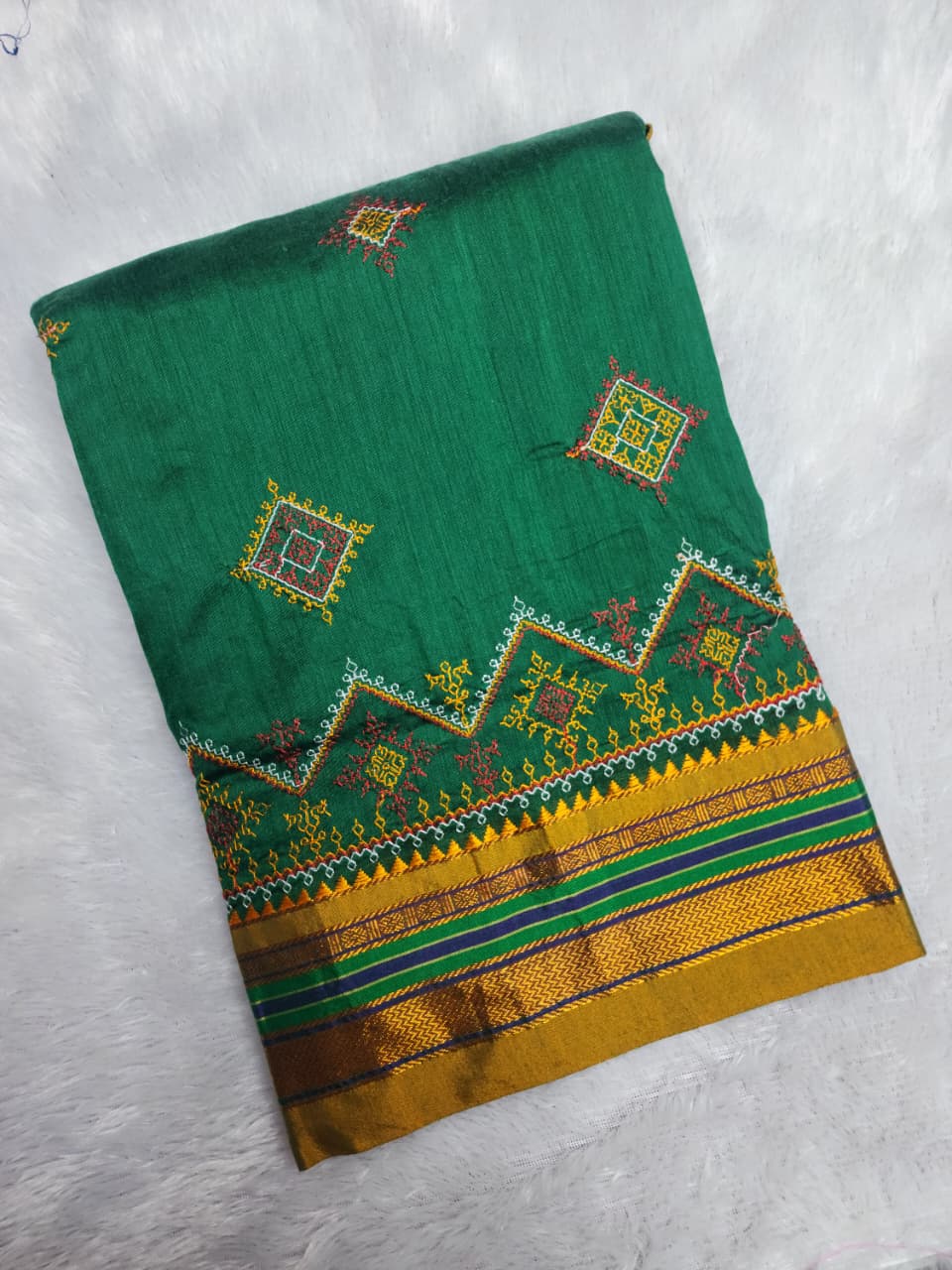 Emerald Green Ilkal Kasuti Saree with Traditional Zari Border