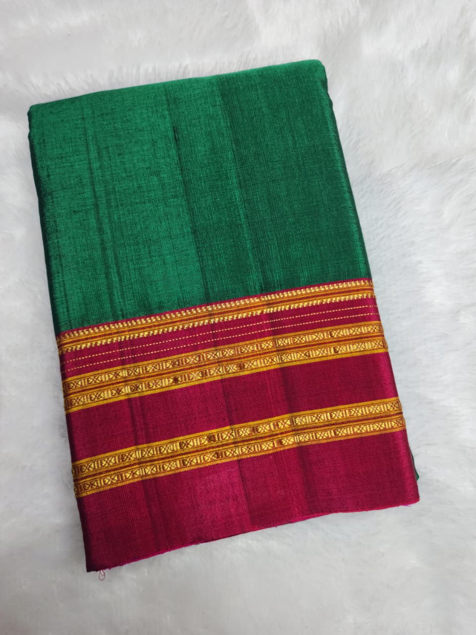 Emerald Green Ilkal Cotton Handloom Saree with Gayathri Plain Border