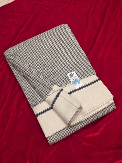 WHITE Ilkal handloom Patteda Anchu Saree