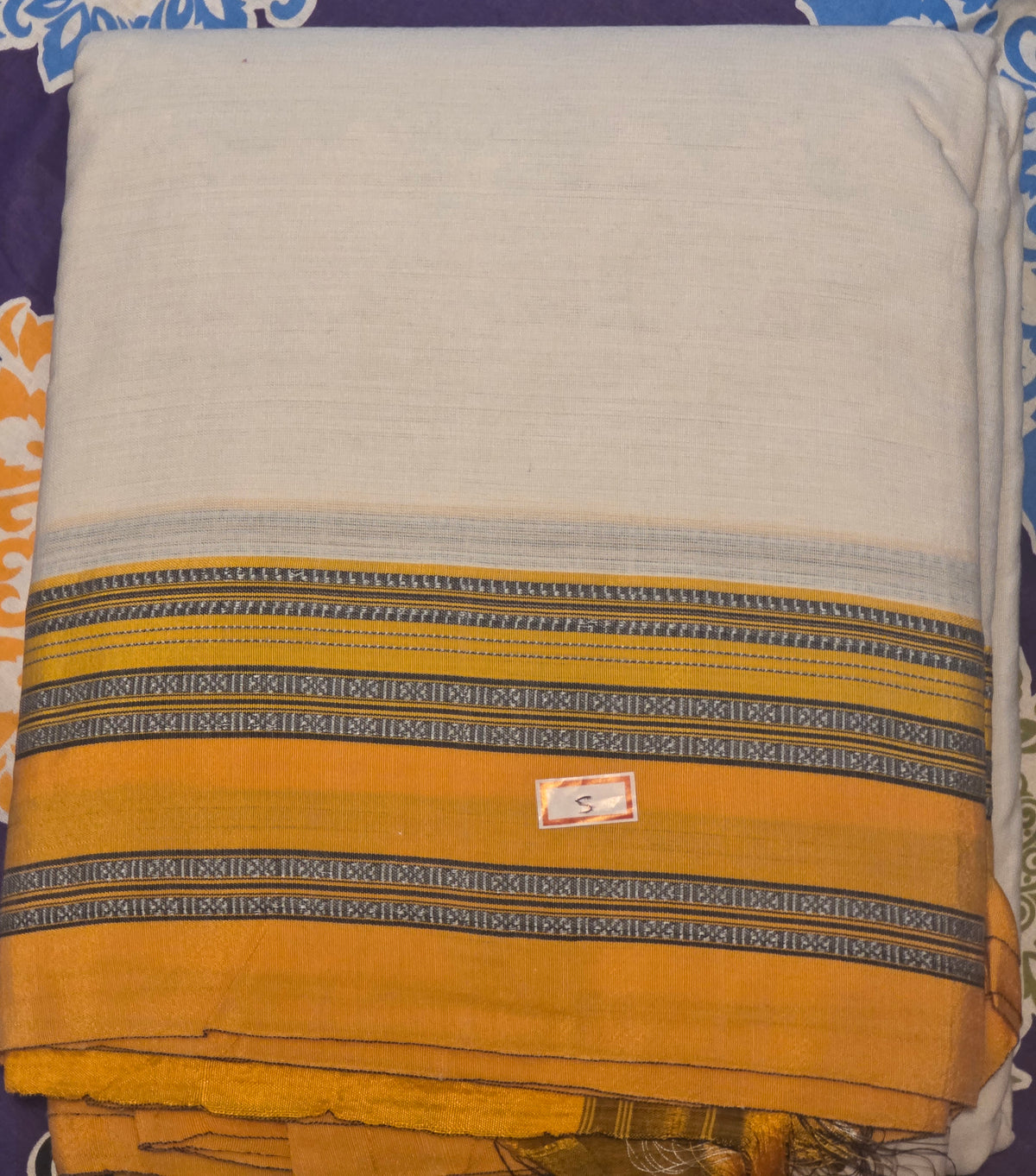 Cream-yellow Ilkal Cotton Handloom Saree with Silk Pallu